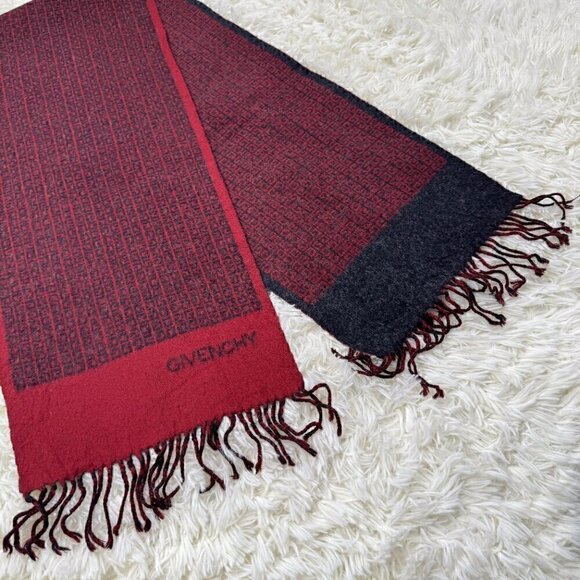 Givenchy scarf - Picture 8 of 8